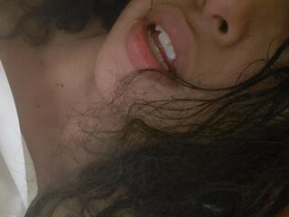 camgirl webcam picture GinNarain
