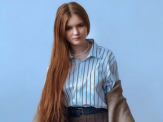 naked webcamgirl picture GwynBujarski