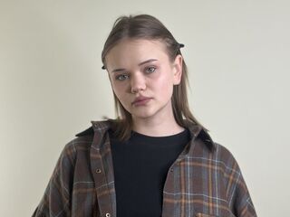 chat room sex show HeikeGraciano