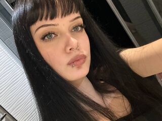 hot chatroom HerminiaKoeing