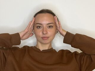 hot camwhore HertaLaraby