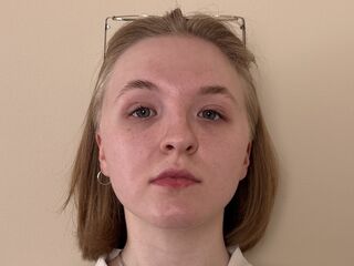 girl naked HienRosse