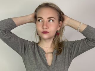 naked camgirl photo HisakoHenn