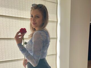 adult video chat IsabellaKain