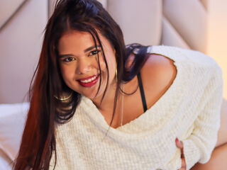 camslut naked IvoneSky