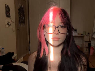 girl shaving pussy JameyStaffieri