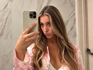 webcam strip tease show JohnieBritton