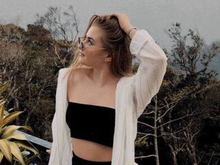 naked girl with webcam masturbating JolineSchiefen