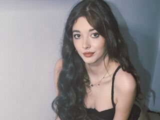 naughty cam girl masturbating with dildo JulieStars