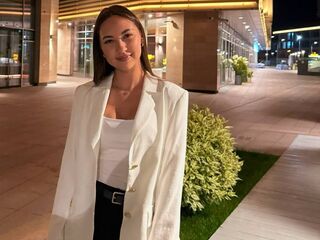 free livesex KaranAreas