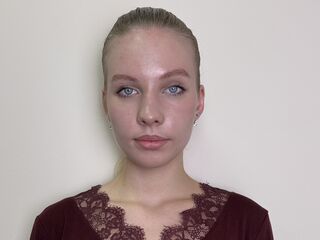 naked cam girl masturbating with dildo KatherinClark