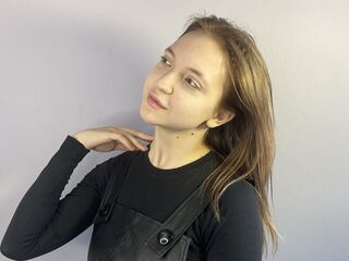 chatroom cam KatrinaWagner