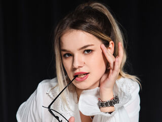 chat room live web cam KellyHayden