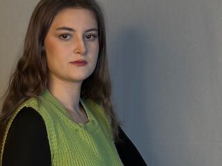 nude webcamgirl photo KerryDargan