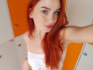 naked camgirl masturbating LanaGriffin