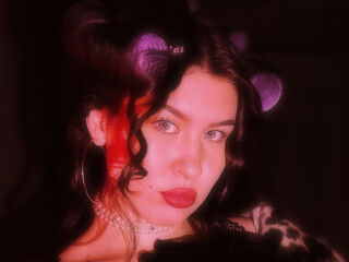 cam slut LarondaSuitt