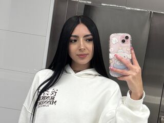 dirty webcam LauraMeeth