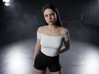 webcamgirl chat room LeibeeThi