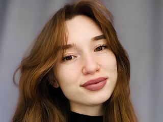 sexy webcamgirl pic LouieAldaco