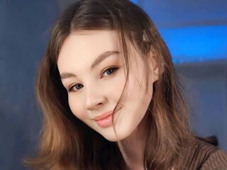 hot cam girl fingering pussy LuanneGfroerer