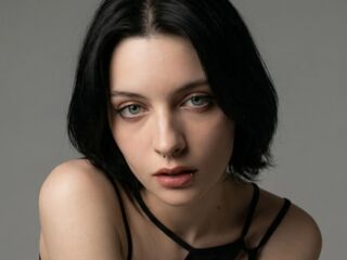 naked cam chat LuisaFinell