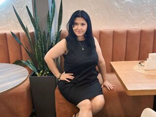 cam girl live LuisaMiller