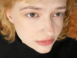 shower web cam LunaBeans