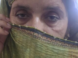 live cam girl gallery MahiKimi