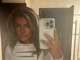 camwhore MaisieSmithx