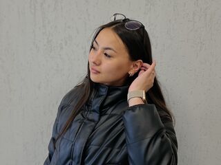 camgirl playing with sex toy MargyTvedt