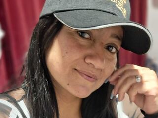 live chatroom MariaCortner