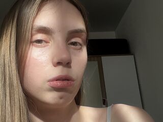 hot naked webcam girl MarinaVeselova