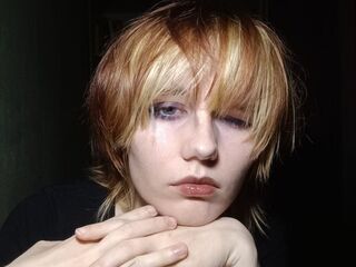 cam girl chatroom MarjorieBradley