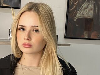 naughty video chat MarnieRhyner