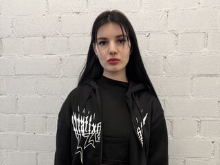 girl chatroom MaryettaBurgees