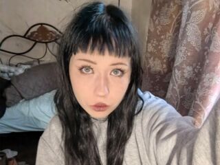 web cam show MauraAupperle