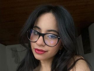 naked webcam girl video MelodyeMarks