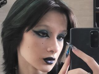 camslut spreading pussy MeriHollway