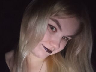 camwhore masturbating with vibrator PearlSolomons