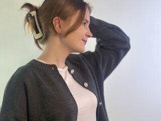 hot naked webcam girl RainaMccorkle