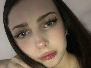 naughty cam girl masturbating with dildo RivaWhittall