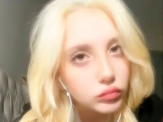 chat room RubiAntonakos