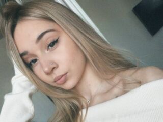 adult cam ShaquitaSofranko