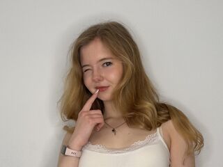 cam girl webcam SheridanHourani