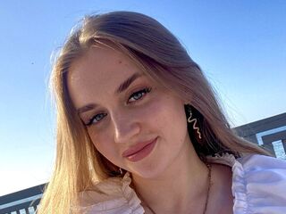 camgirl spreading pussy SonyMiller