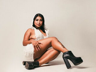live webcam performer SophiaWindsor