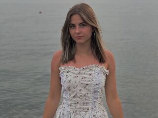 naked camgirl masturbating with dildo StellaWerty