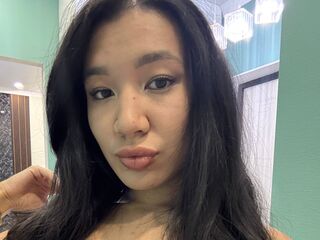 Kinky webcam girl SuriValmont