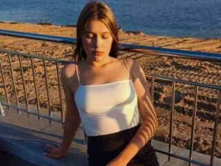 sexy live girl SuziBarringer