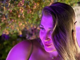 cam girl cam sex TarahZullo